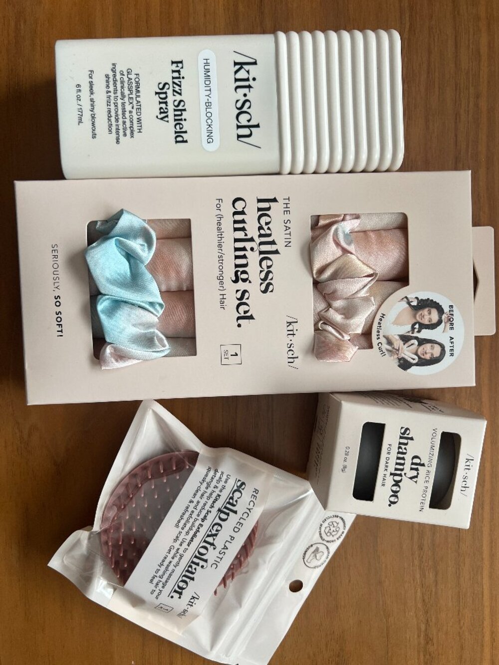 Kitsch Bundle! Heatless Curler, Frizz Shield Spray, Dry Shampoo, Scalp Exfoliato
